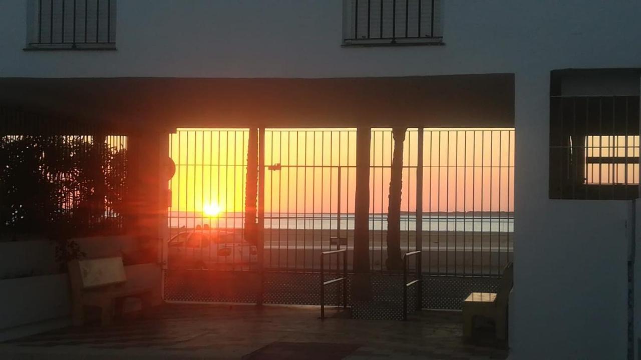 Duplex 4, Primera Linea De Playa Sanlucar de Barrameda Bagian luar foto